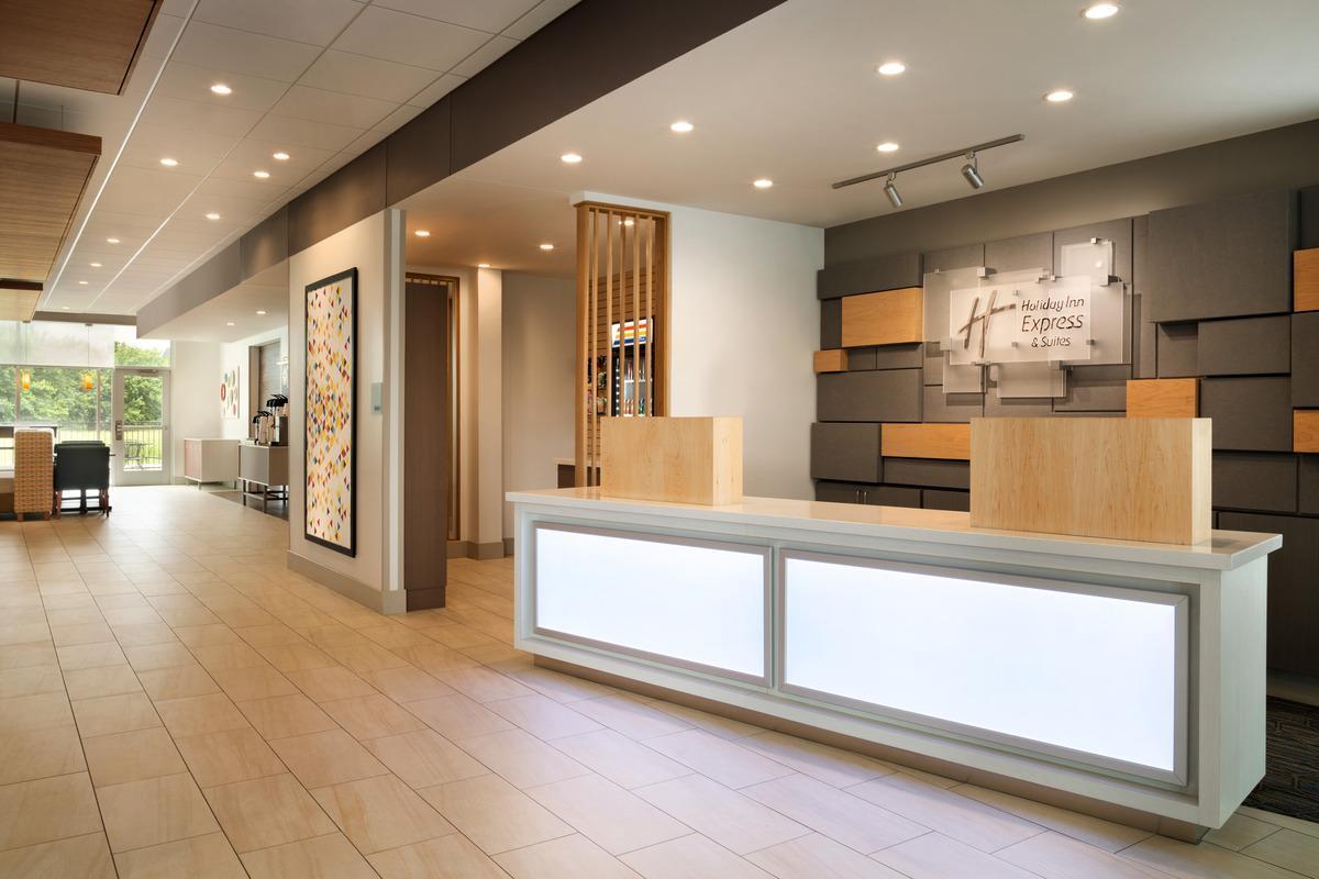 Holiday Inn Express & Suites Findlay North By Ihg Екстериор снимка